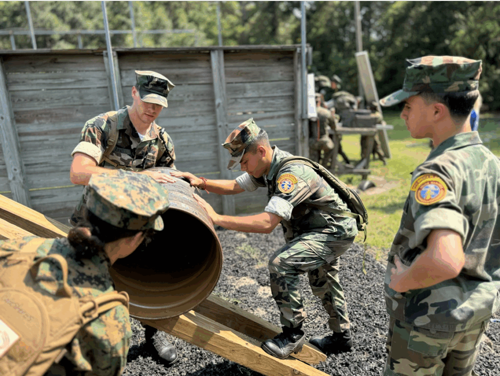 Young Marines working together PFC Bruce W Carter MCL Miami Detachment 052
